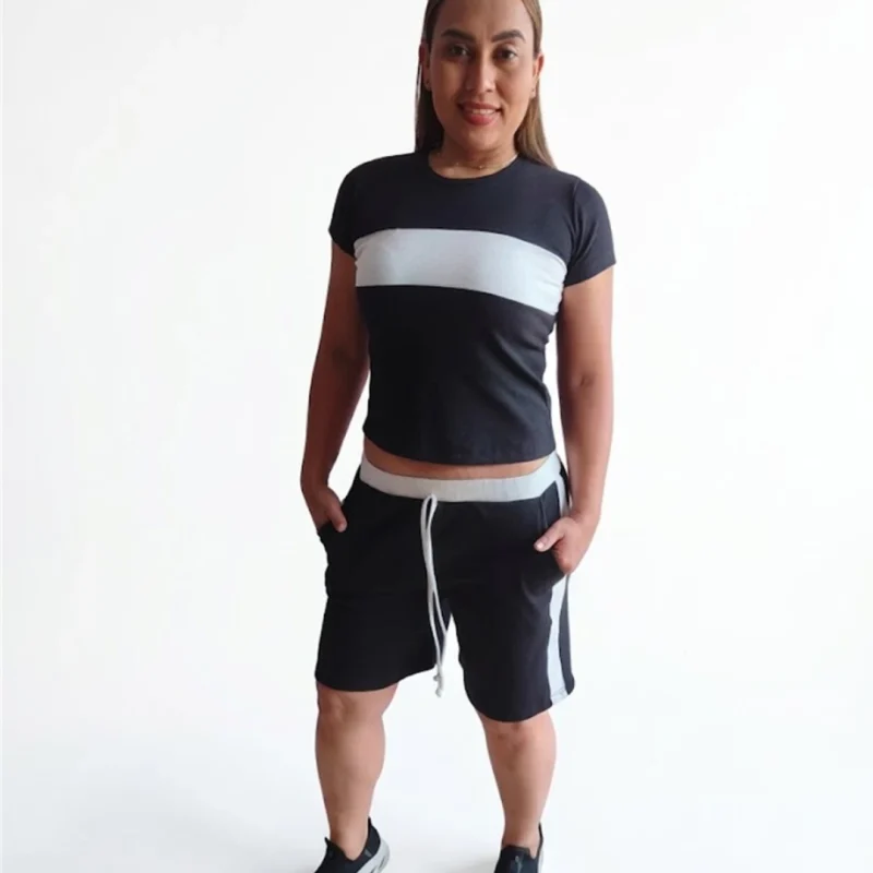 CONJUNTO DEPORTIVO DE CAMISETA Y SHORT (BICOLOR)